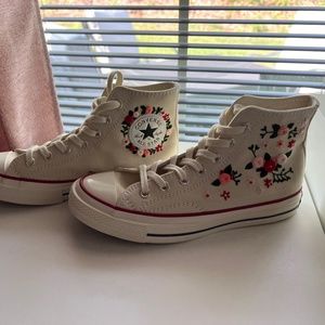 Converse Hightop sneakers